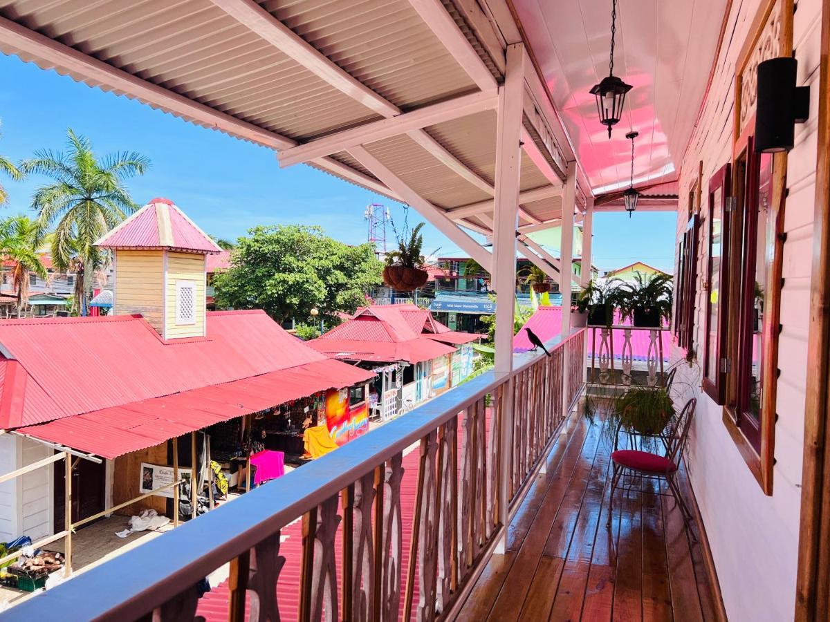 Casa Le Parc - Main Street Hotel Бокас дел Торо Екстериор снимка
